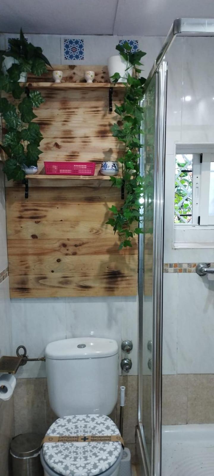 Sleep & Shower In A Typical District Кордоба Екстериор снимка